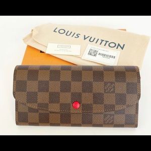 LOUIS VUITTON EMILIE WALLET